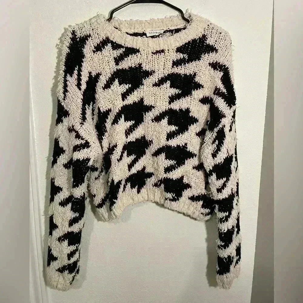 Storia Houndstooth Black White Fringe Long Sleeve Sweater Womens Size Medium